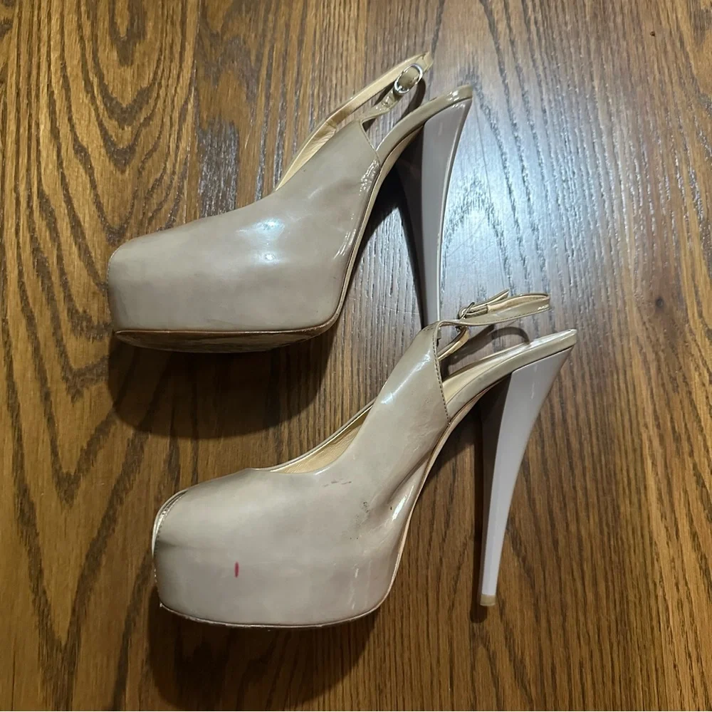 Giuseppe‎ Zanotti beige heels high heel straps